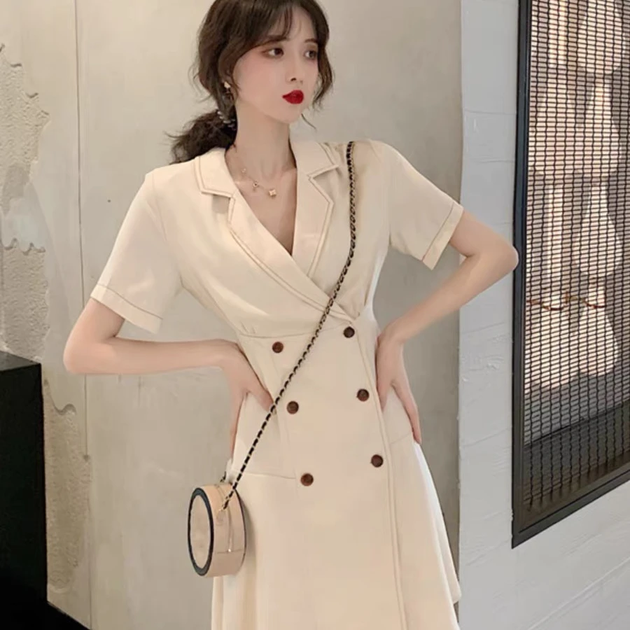 【438】夏天设计感修身连衣裙显瘦女款