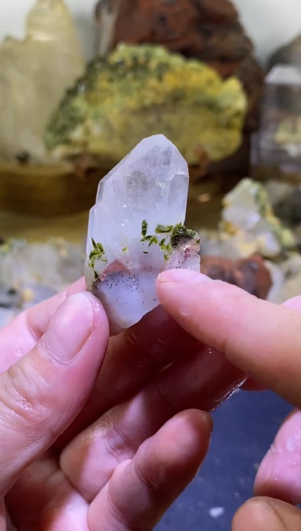 未镶嵌珠宝半成品水晶72号四川美姑超七花园水晶