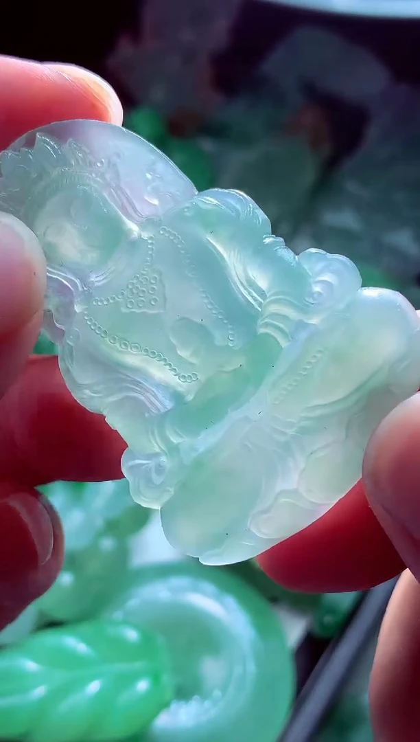 未镶嵌定制翡翠银**?翡翠毛货定制