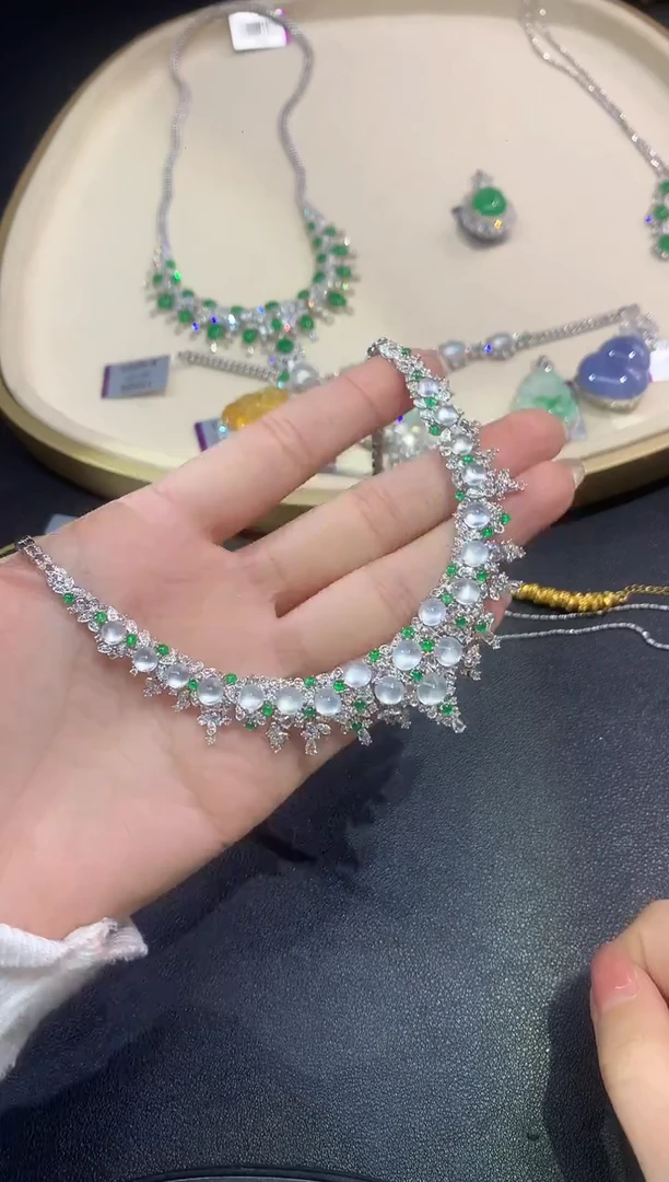 18K金镶嵌手镯翡翠程*妈A535|98000