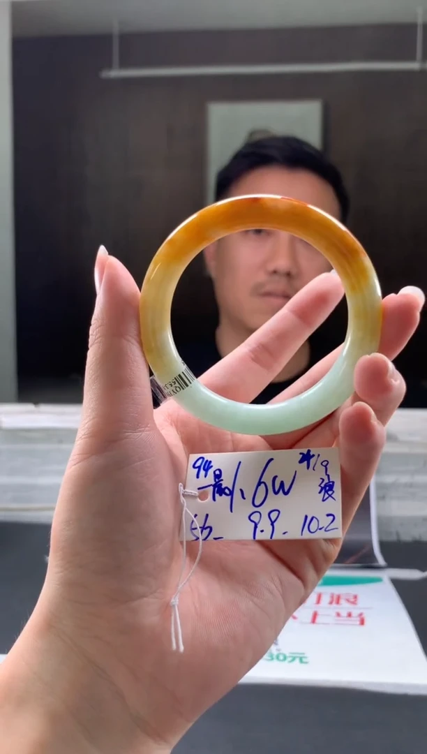 未镶嵌手镯翡翠?**?翡翠手镯 下单联系小耳机#94