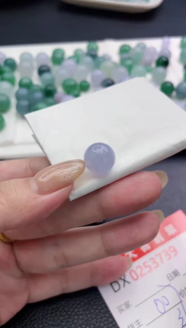 定制翡翠未镶嵌珠子