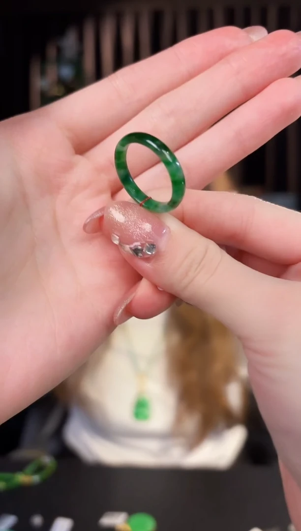 【闪购商品】翡翠戒圈未镶嵌缅料A货/支持复检/一件
