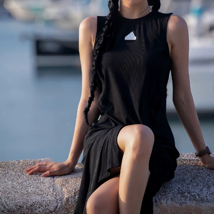 adidas/阿迪达斯 W Ct Dress 凉感运动休闲连衣裙女款 黑色IT4350