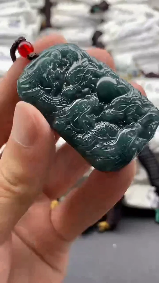 【闪购商品】翡翠颈饰未镶嵌5555555555