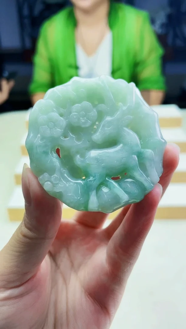 颈饰未镶嵌翡翠09280057
