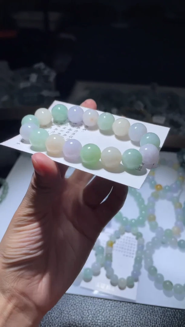 未镶嵌定制翡翠翡翠手串