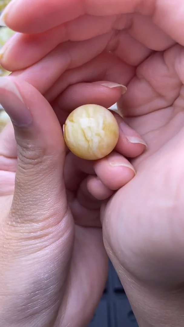 未镶嵌琥珀裸石蜜蜡.46