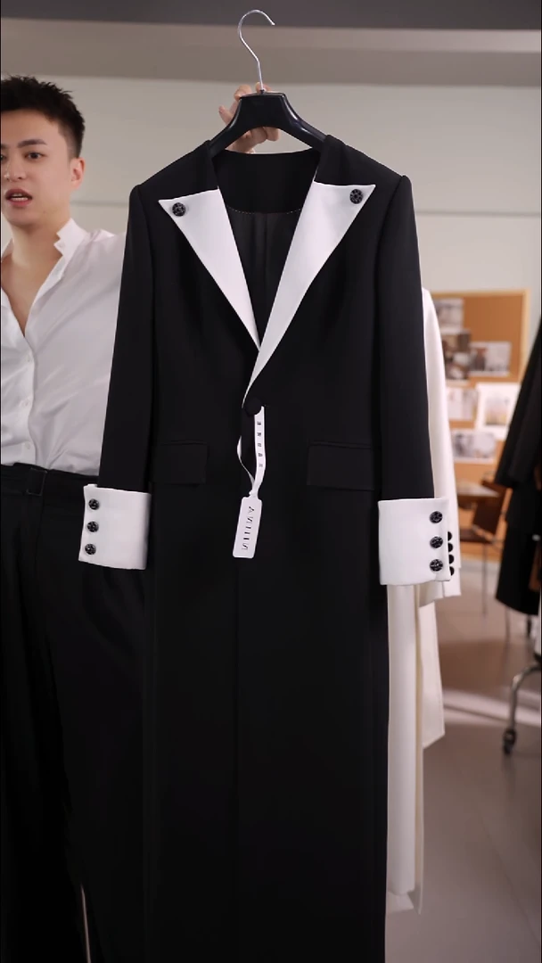 三醋酯纤维法****)YL61208D01A    黑色S码