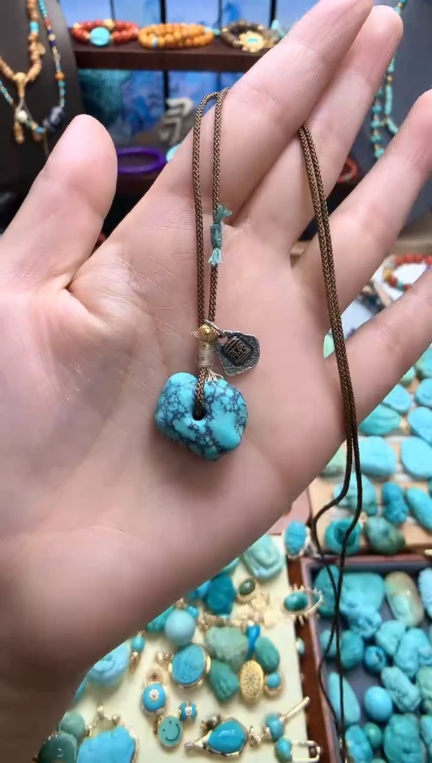 未镶嵌绿松石颈饰网花藏扣项链