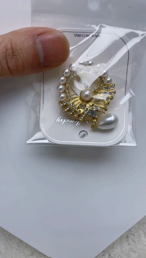 未镶嵌胸针海水珍珠