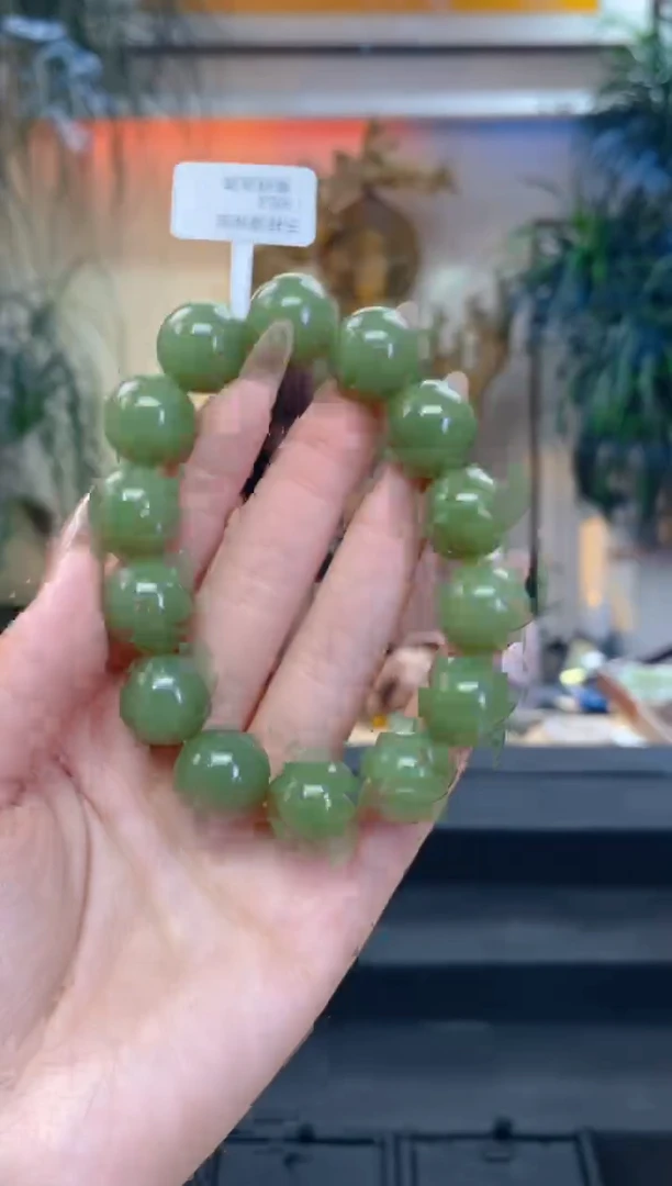 未镶嵌手串和田玉卡16