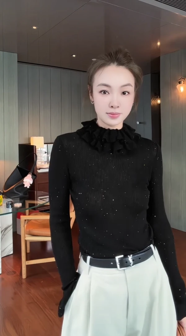 欧货2025秋冬新款气质高级感满天星宫廷风荷叶边长袖显瘦针织上衣