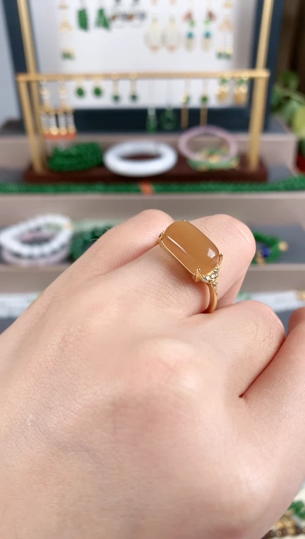 银S925镶嵌戒指和田玉1