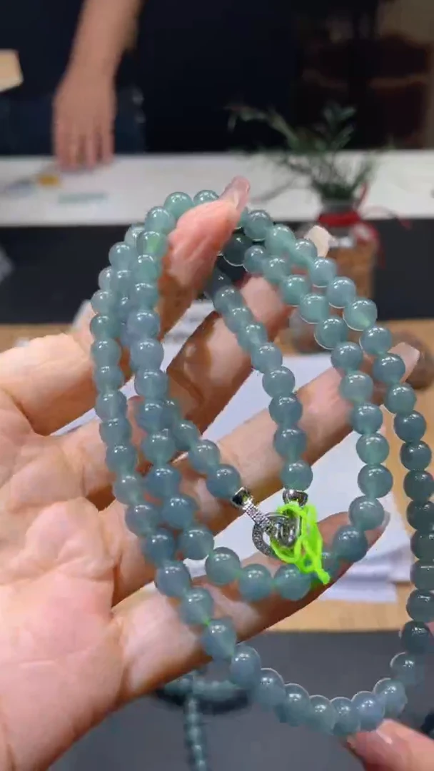 【闪购商品】翡翠颈饰未镶嵌00062424