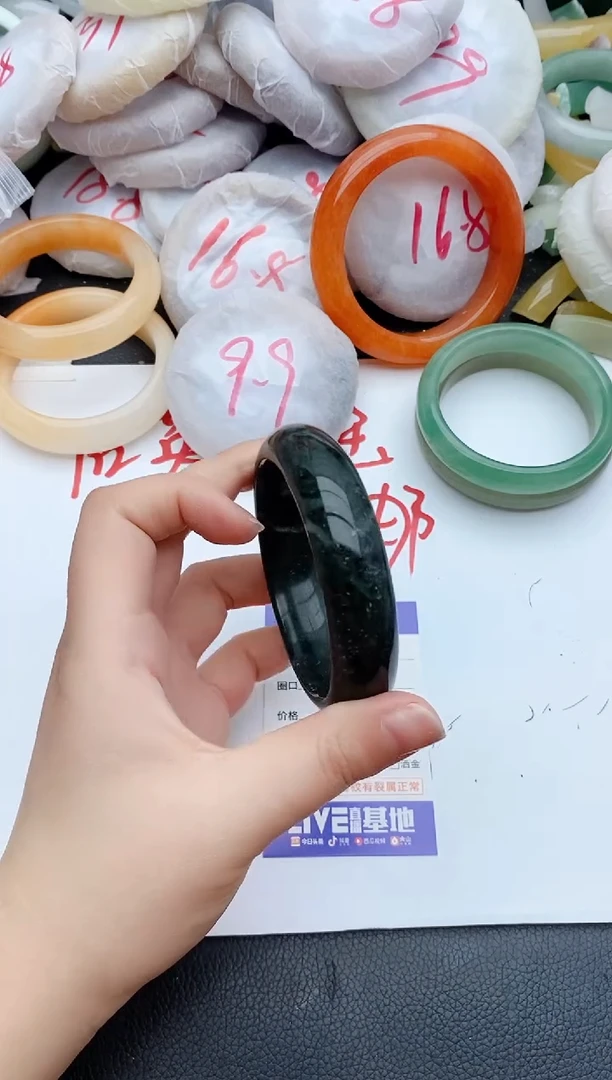 石英质玉手镯未镶嵌131+59-60