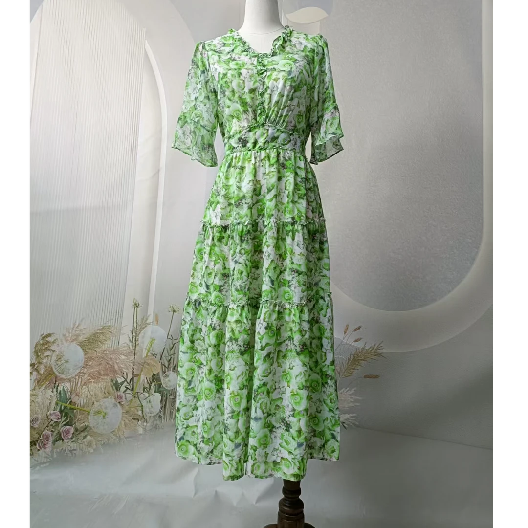 春夏新款V领荷叶串珠收腰碎花连衣裙T150