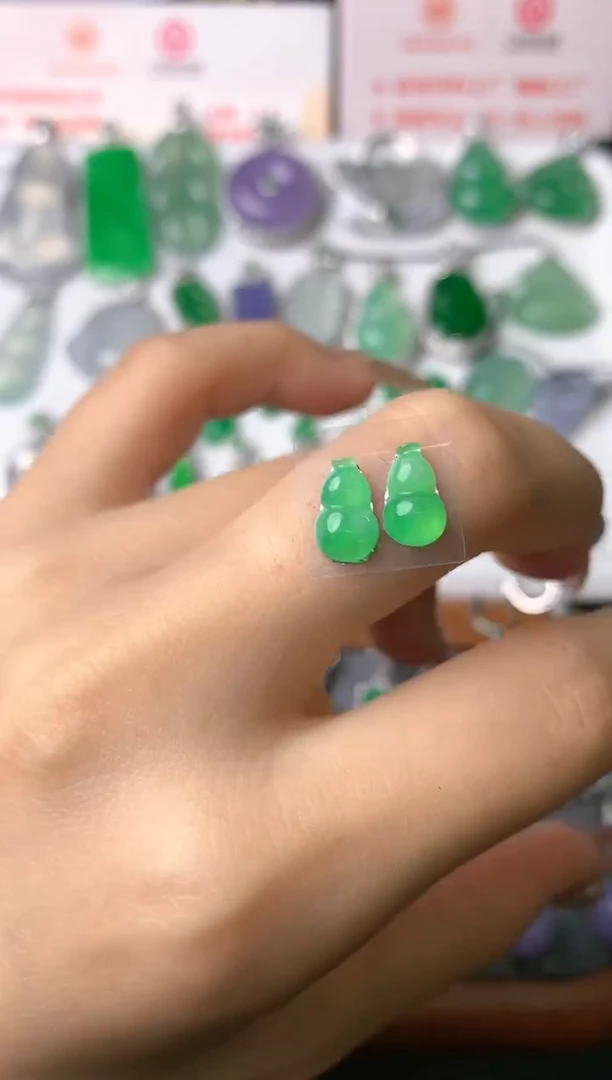 【闪购商品】定制翡翠未镶嵌裸石（镶嵌定制）