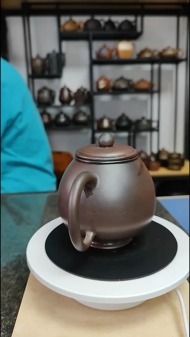 瑕疵壶  柴烧 暗紫色 2次烧成 250毫升 脚崩盖不平 部分漏水