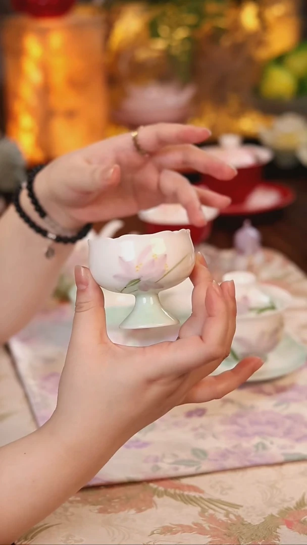 粉黛梦兰茶杯 哈哈哈