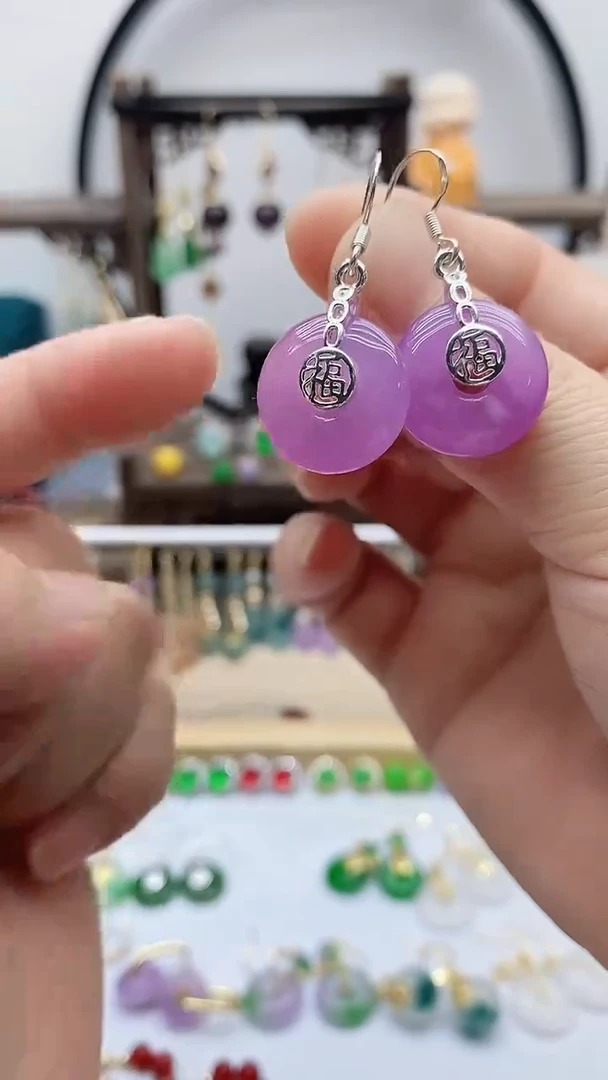 银S925镶嵌石英质玉（天山翠）耳饰205