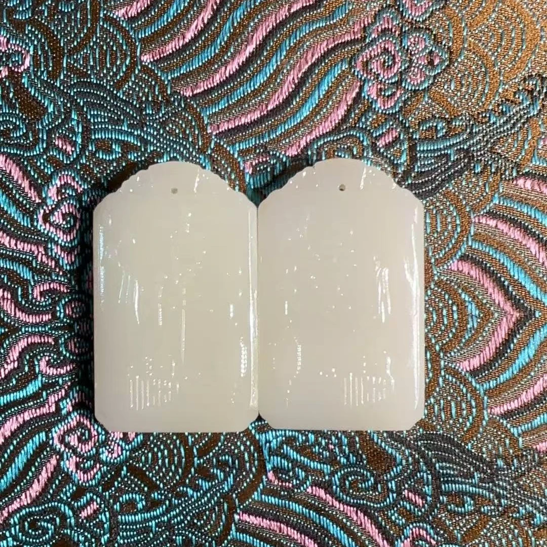 【闪购山品】和田玉一对牌子东1111