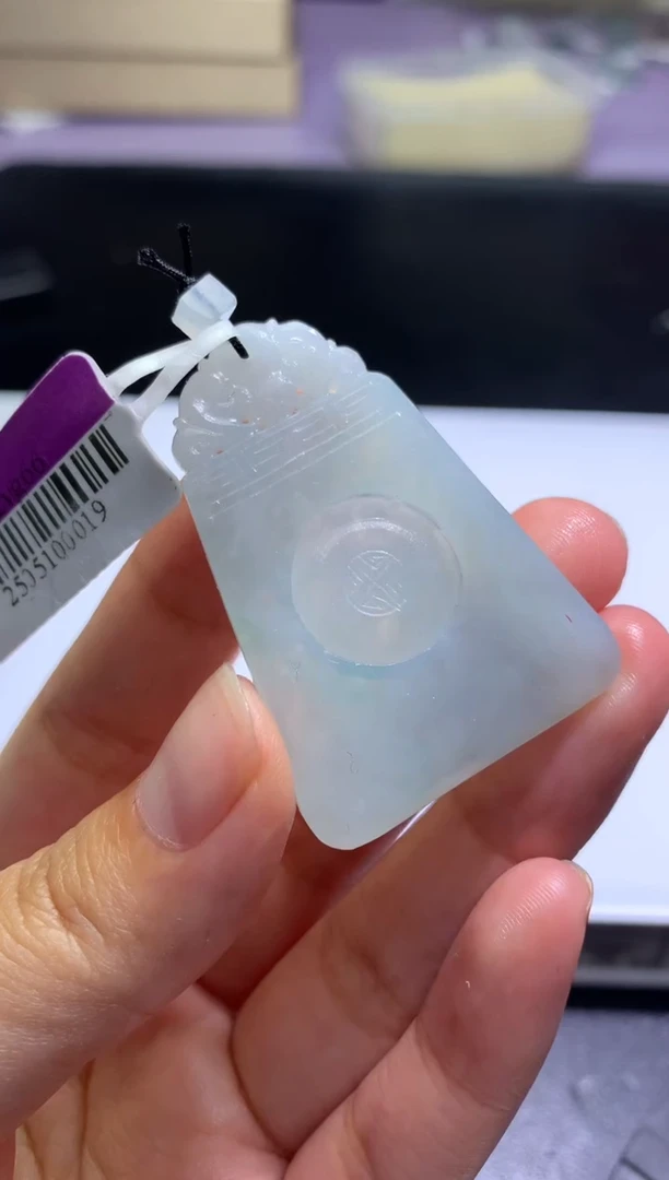 定制翡翠未镶嵌毛货