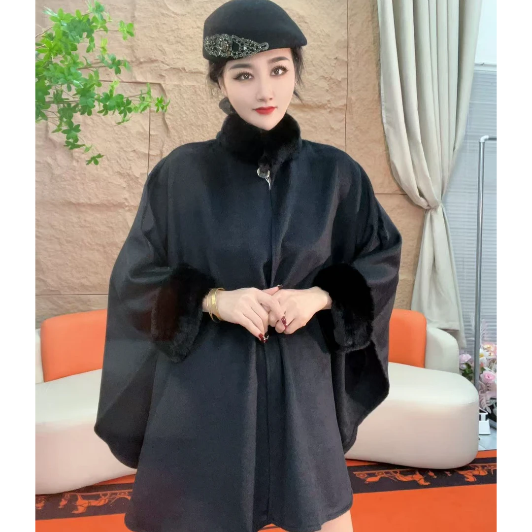 9103【凡家衣橱】秋冬款毛领中长款呢子大衣气质斗篷披肩毛呢外套