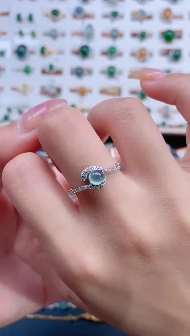 翡翠戒指银S925镶嵌天然翡翠