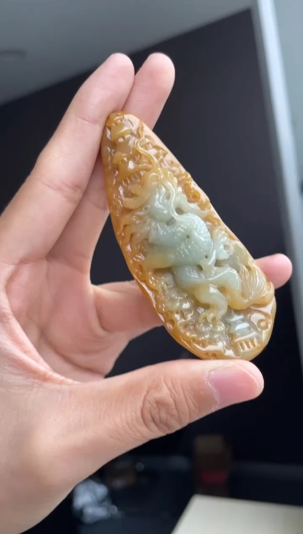 吊坠(不含链)未镶嵌翡翠天然缅甸A货翡翠