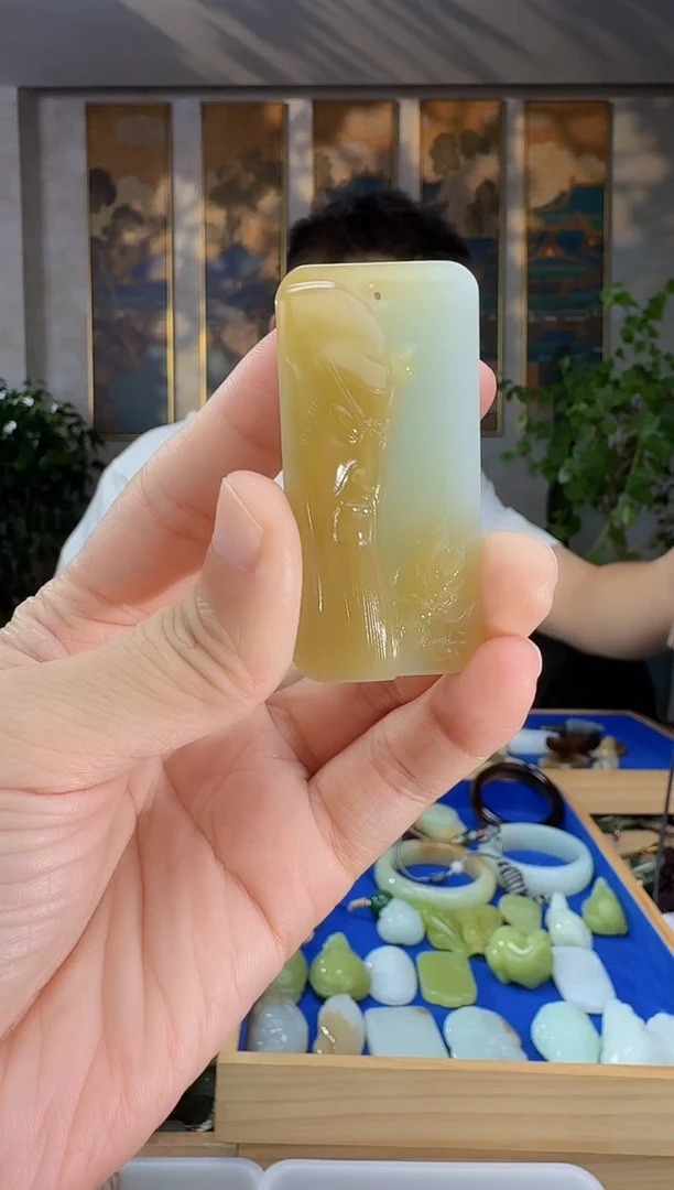 未镶嵌和田玉挂件拍一发一