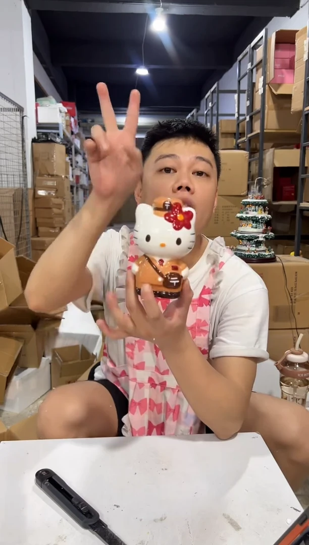 瓷片棕色邮递员kt存钱罐