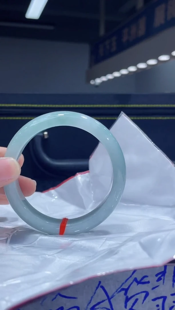 未镶嵌手镯翡翠30