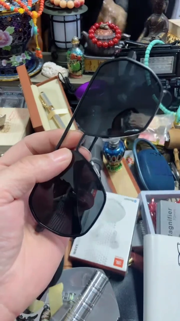 【闪购商品】瓷片闪购商品     如图所示