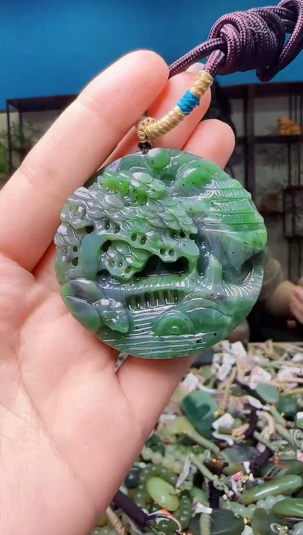 颈饰未镶嵌和田玉1