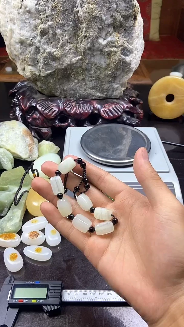 和田玉未镶嵌颈饰主播推荐！！主播推荐！！