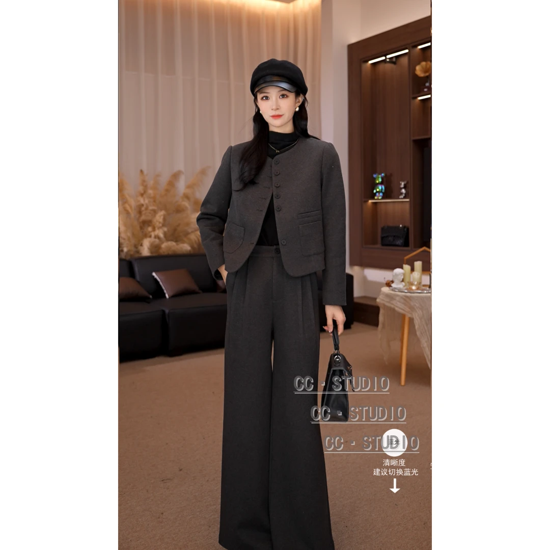 C 小香风羽绒外套女2024秋冬新款轻奢高级感阔腿裤两件套BN0390