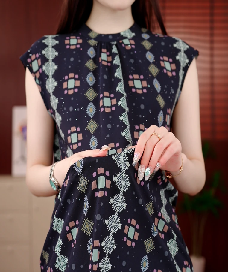 [送腰带]专柜上新2025新款玄地焕彩气质减龄显瘦连衣裙