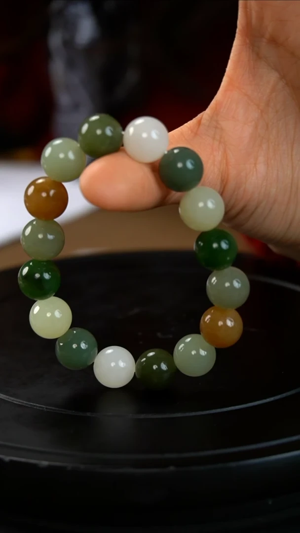 【闪购商品】和田玉手串未镶嵌多宝