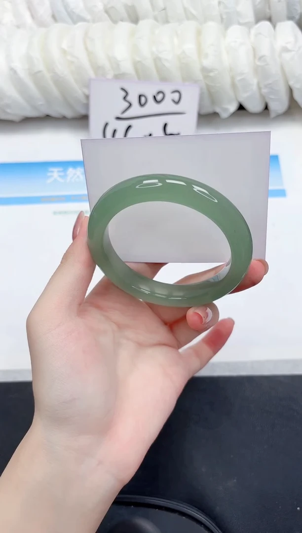 石英质玉手镯未镶嵌20-58