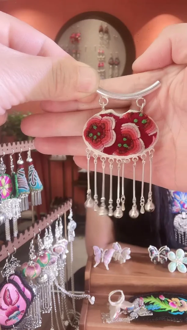 非遗苗绣手工刺绣40