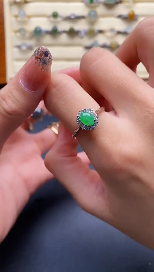 银S925镶嵌戒指翡翠999999+3