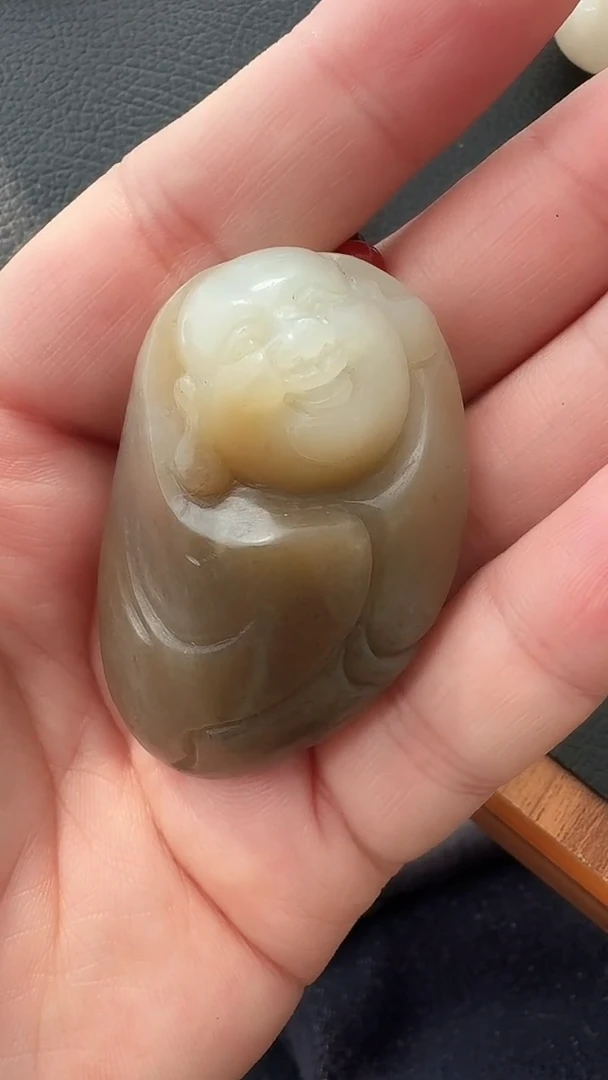 颈饰未镶嵌和田玉荣倩