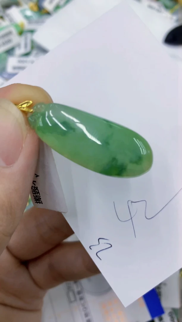 颈饰未镶嵌翡翠111111111111