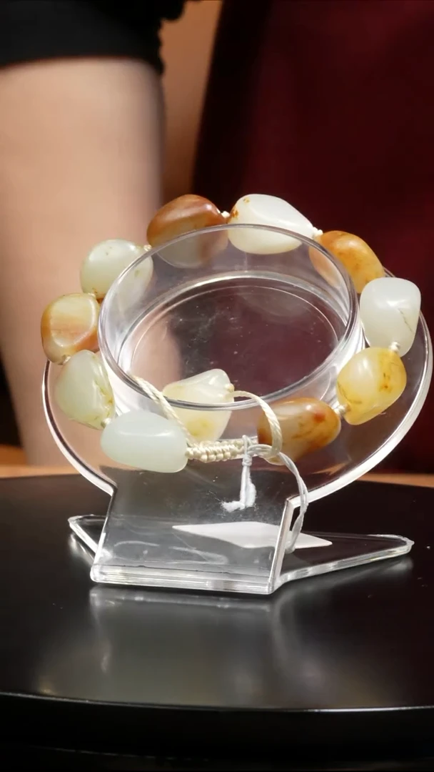 【闪购商品】和田玉手串未镶嵌34.6克和田玉原石