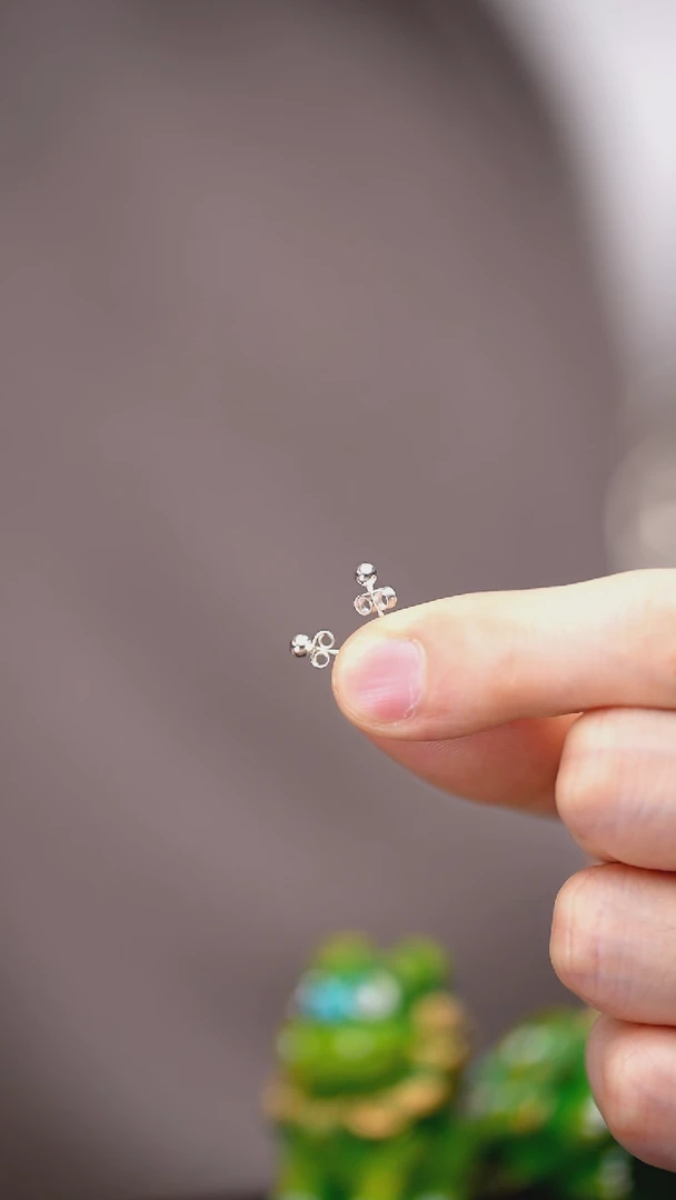 【闪购商品】刺绣黔东南苗族刺绣圆球耳钉