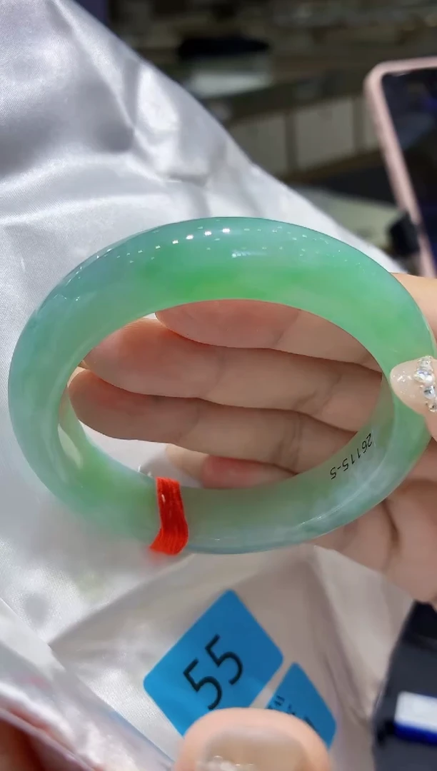 未镶嵌手镯翡翠翡翠手镯55