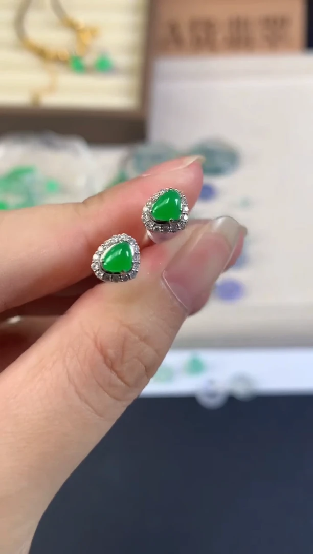 18K金镶嵌翡翠耳饰A807|3980