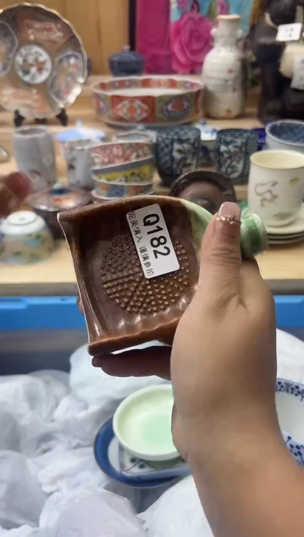 【闪购商品】瓷片182qqqqqqqqqqqq