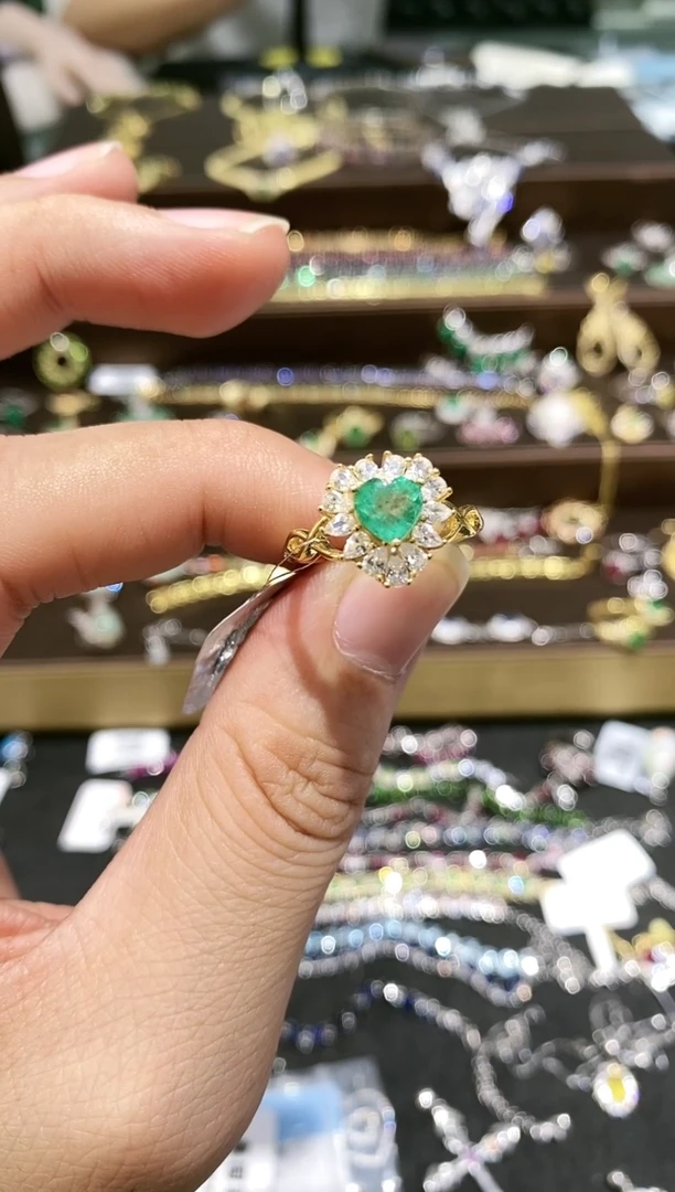 【闪购商品】祖母绿戒指银S925镶嵌戒指